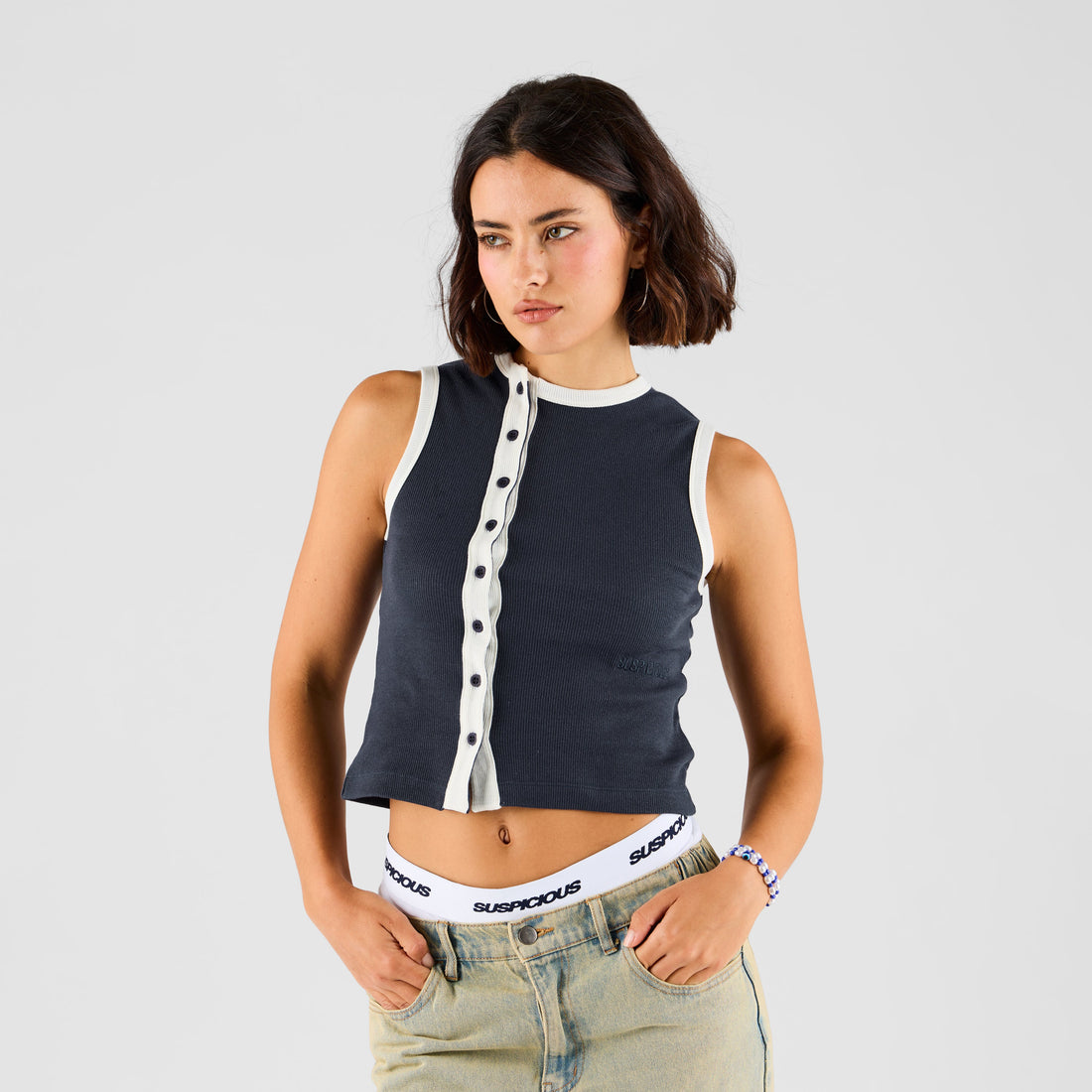 Core / Core Sleeveless Button Tank - Nightfall