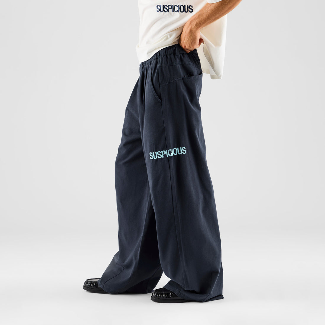 Core / Core Studio Pleated Pants - Nightfall