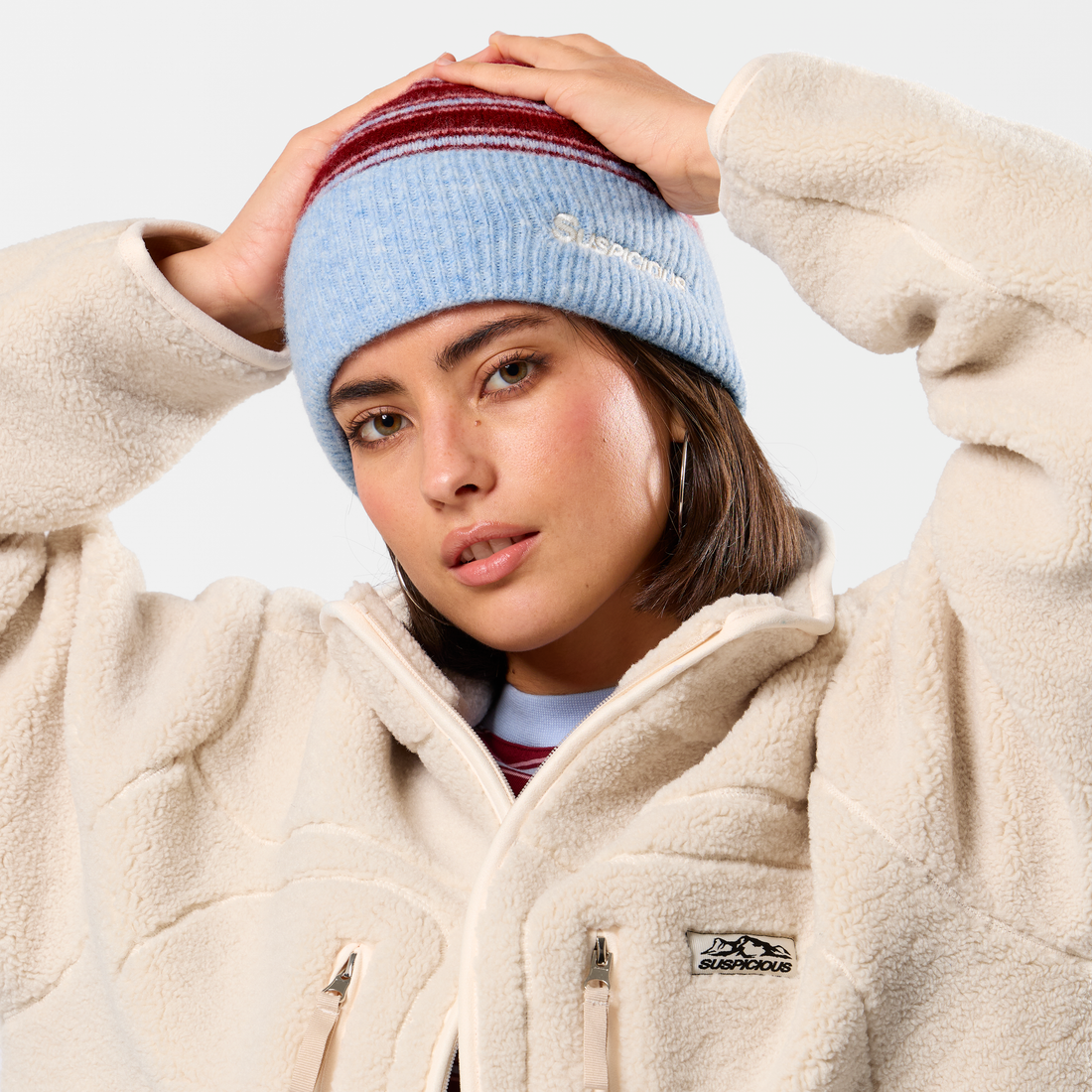 Winter3 / Striped Beanie - Red & Blue